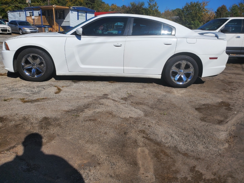 Dodge Charger 2012 price $8,000