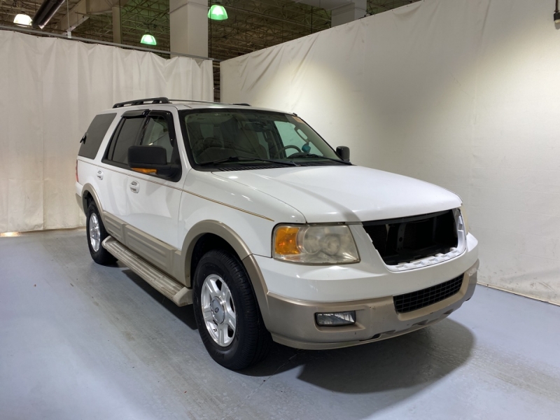 Ford Expedition w/ 3RD ROW 2005 price $6,000