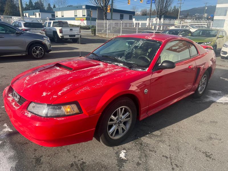 Ford Mustang 2004 price $8,900