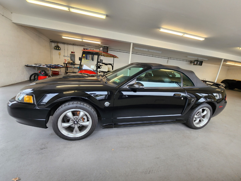 Ford Mustang 2004 price $13,968