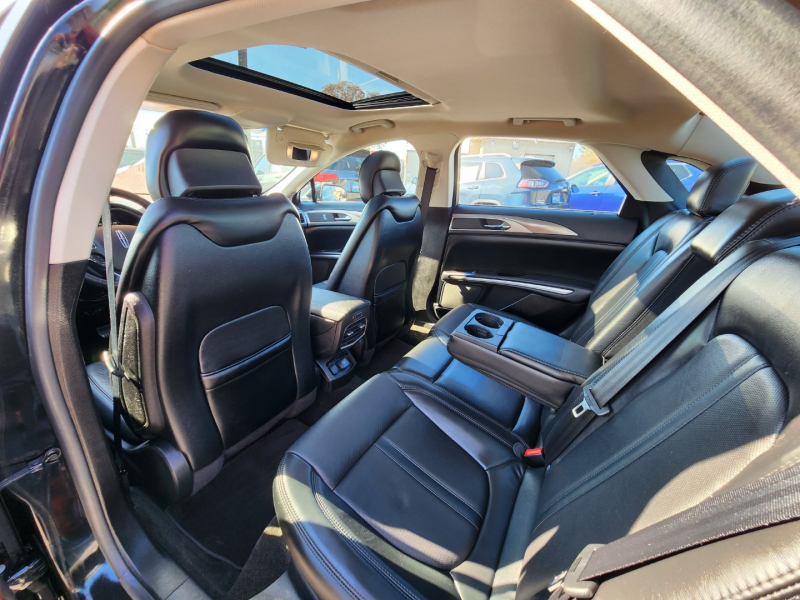 Lincoln MKZ 2015 price $18,900