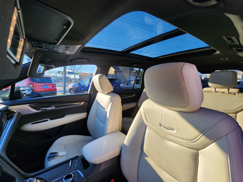 Cadillac XT6 2020 price $36,360