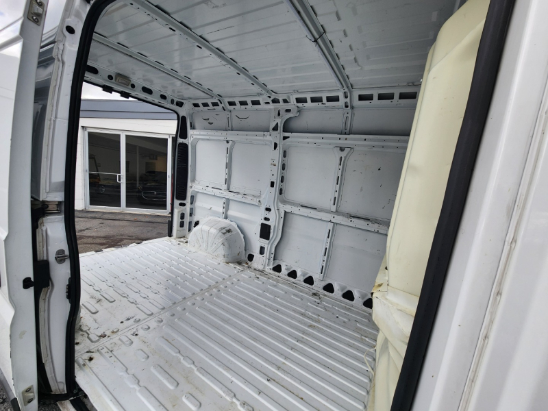 RAM ProMaster Cargo Van 2017 price $23,900