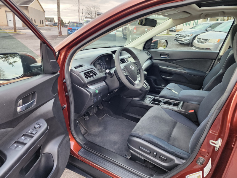 Honda CR-V 2015 price $15,900