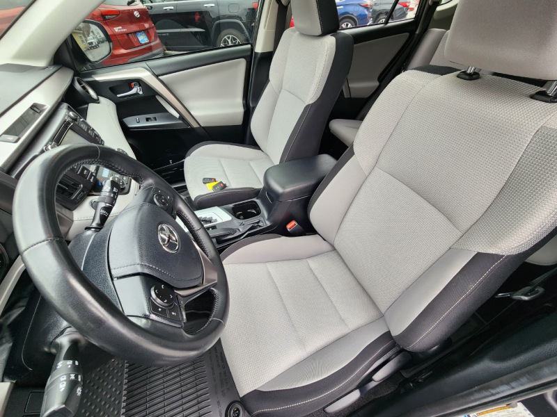 Toyota RAV4 2018 price $24,187