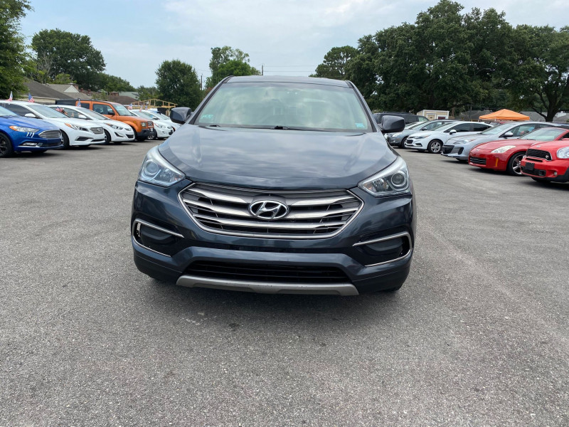 Hyundai Santa Fe Sport 2017 price $11,500