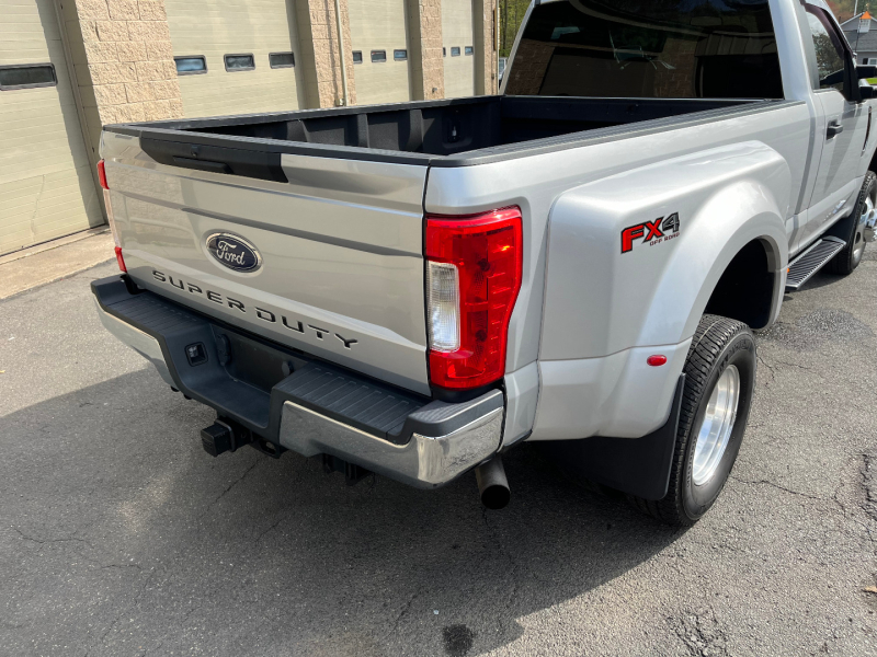 Ford Super Duty F-350 DRW 2018 price Call for price