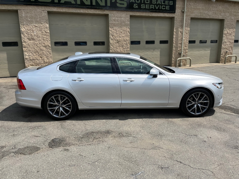 Volvo S90 2018 price Call for price