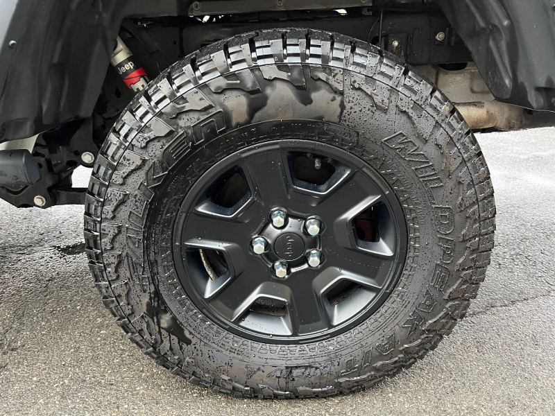 Jeep Gladiator 2021 price $45,750