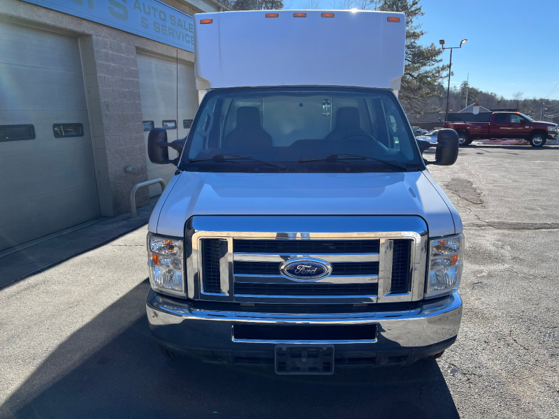 Ford Econoline Commercial Cutaway 2014 price $27,500