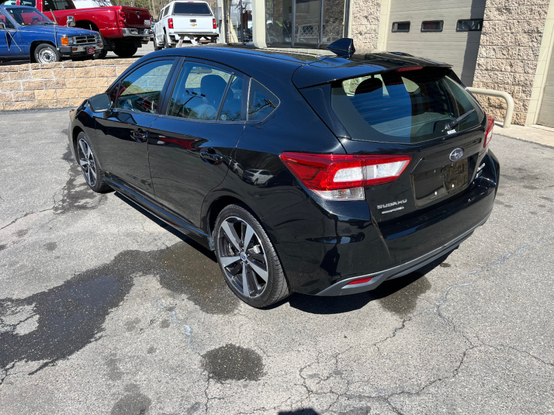 Subaru Impreza 2017 price $17,000