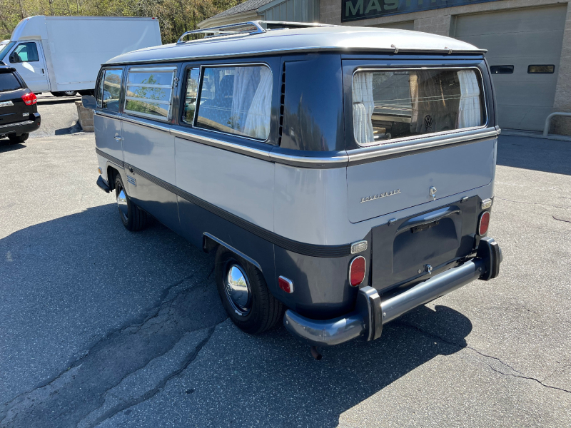 Volkswagen Transporter 1970 price $20,000