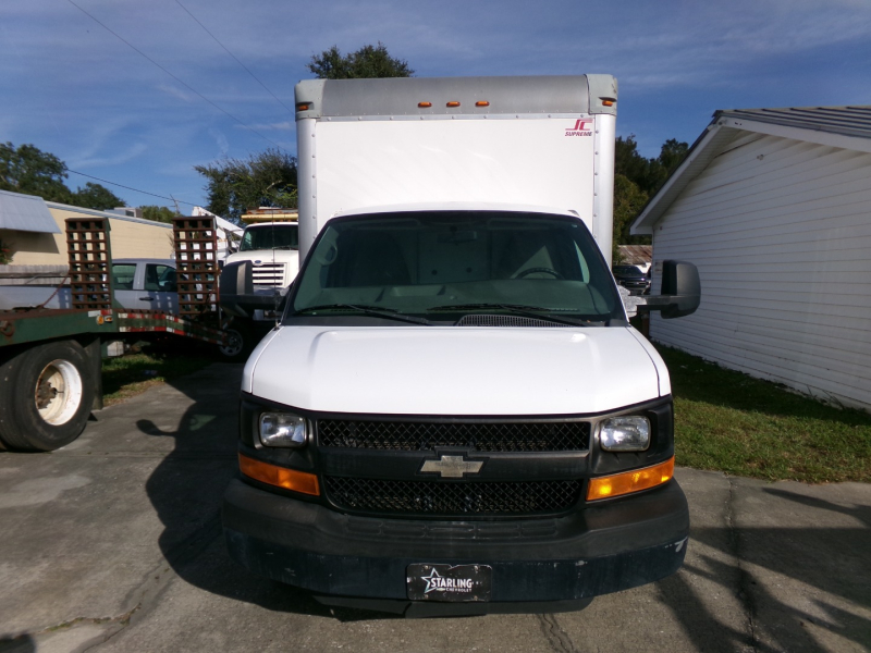 Chevrolet Express 3500 14 Box Truck 2014 price $16,000