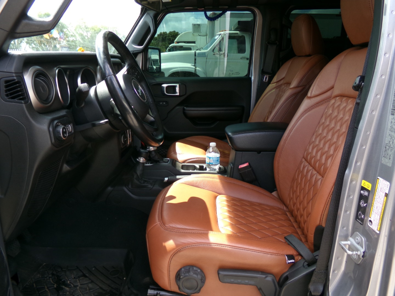 Jeep Gladiator 4x4 2020 price $29,900