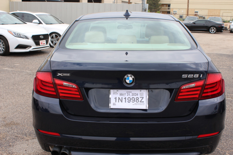 BMW 528 2013 price $10,500