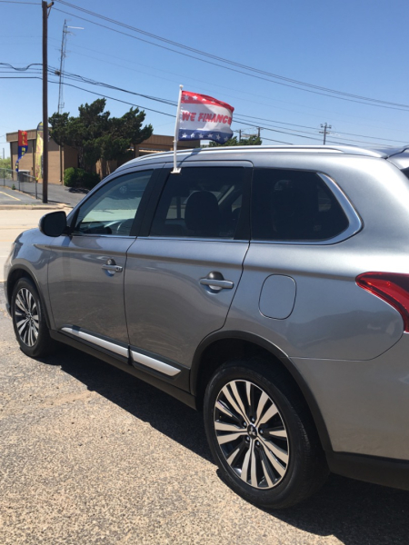 MITSUBISHI OUTLANDER 2020 price $14,000