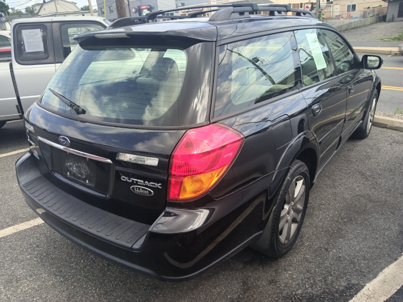 Subaru Legacy Wagon 2006 price $4,500