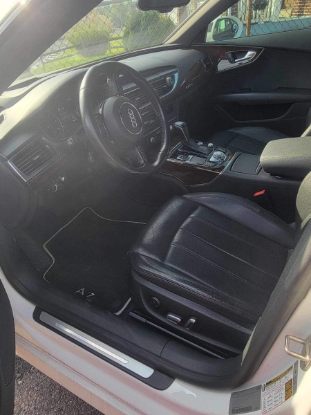 Audi A7 2016 price $28,999