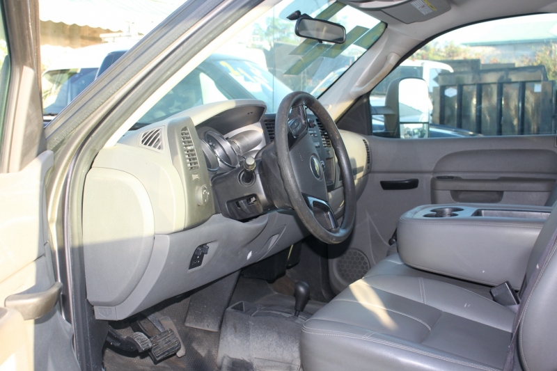 Chevrolet Silverado 3500HD 4WD/28Km/Dually real wheels 2012 price 