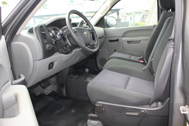 Chevrolet Silverado 2500HD 4WD 18Km 2013 price 