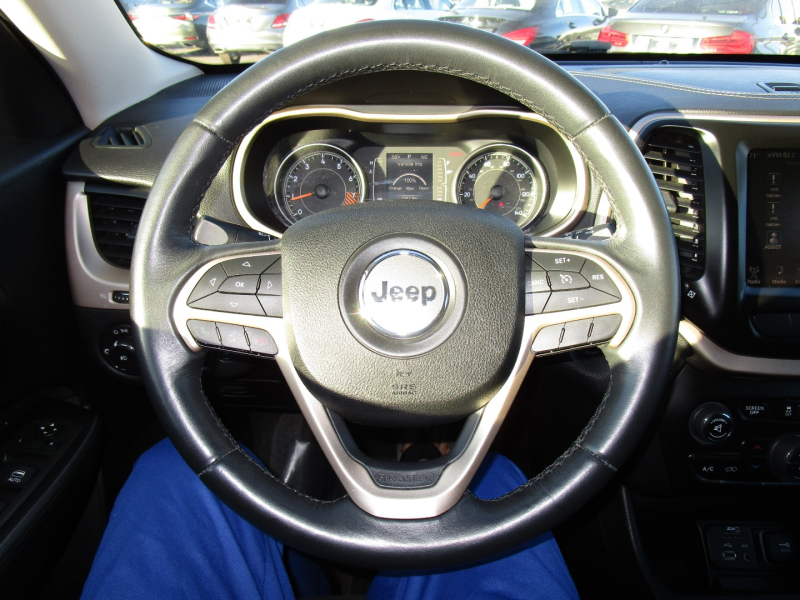 Jeep Cherokee 2015 price $12,499