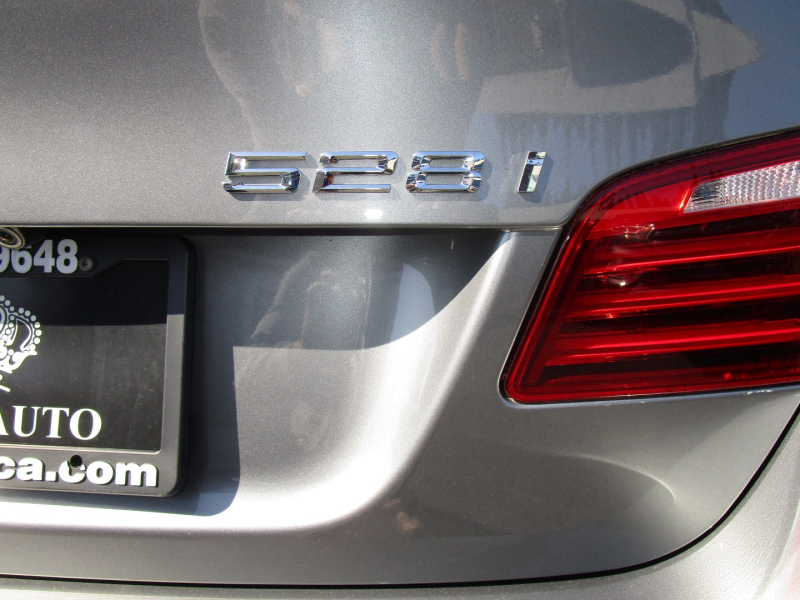 BMW 5-Series 2015 price $13,299