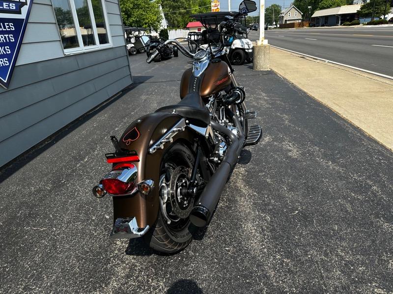 Harley-Davidson FLSTC 2011 price $7,980