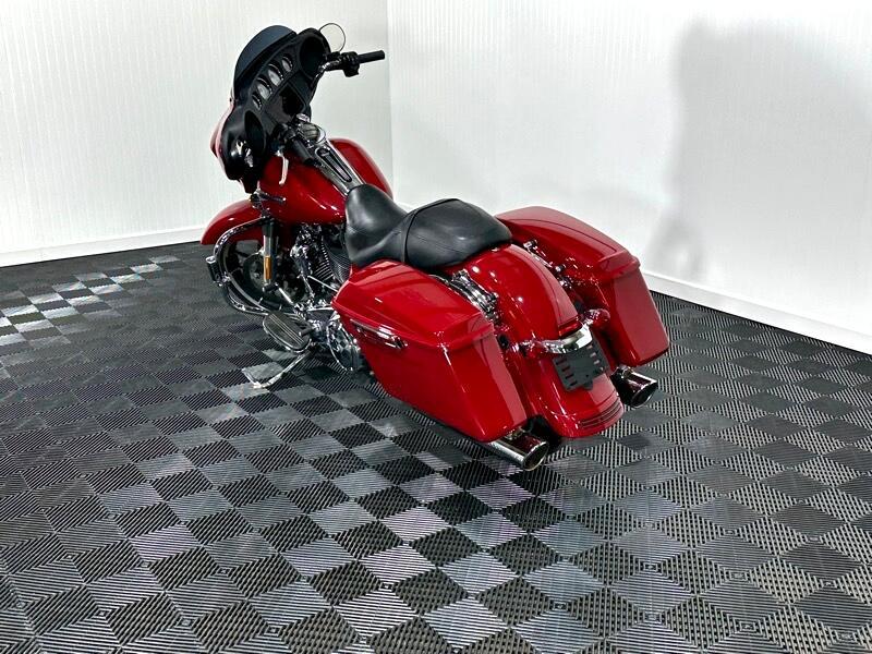 Harley-Davidson FLHX 2021 price $18,980