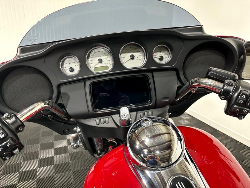 Harley-Davidson FLHX 2021 price $18,980