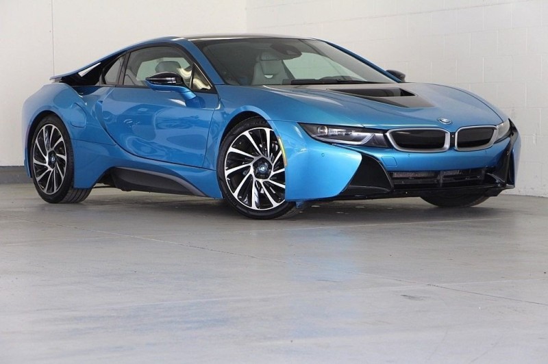 BMW i8 2015 price $79,482