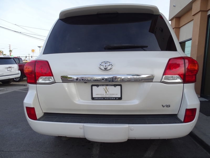 Toyota Land Cruiser 2014 price $59,995