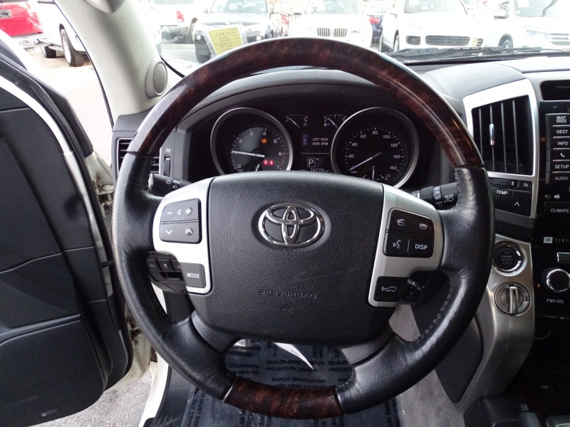 Toyota Land Cruiser 2014 price $52,999