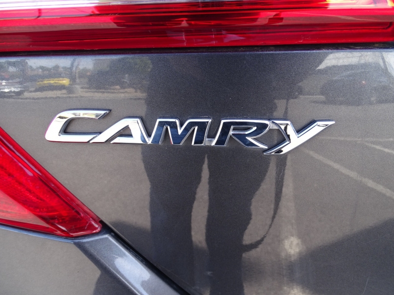 Toyota Camry 2012 price $13,995