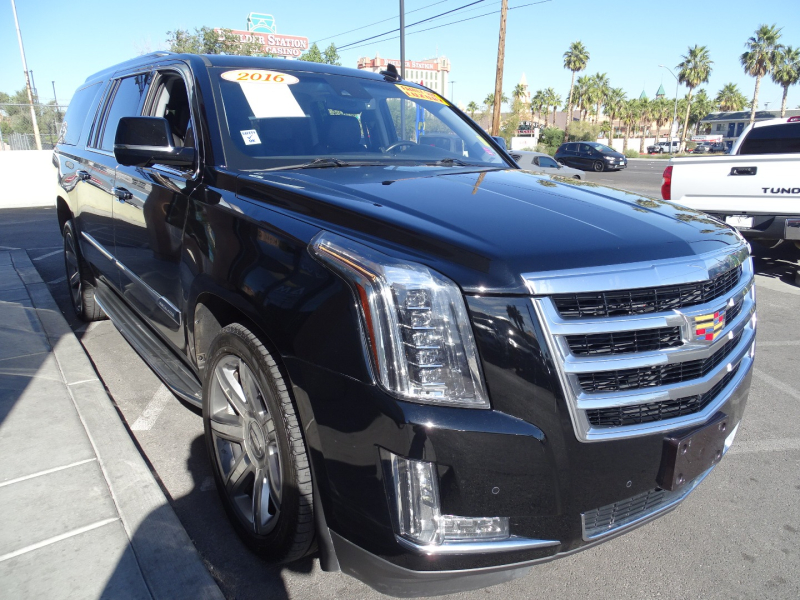 Cadillac Escalade ESV 2016 price $30,999