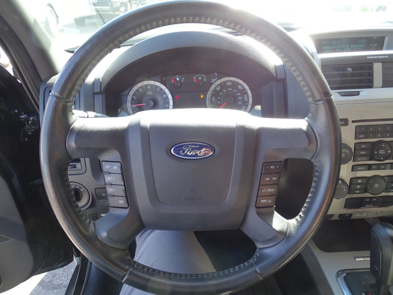 Ford Escape 2012 price $8,999
