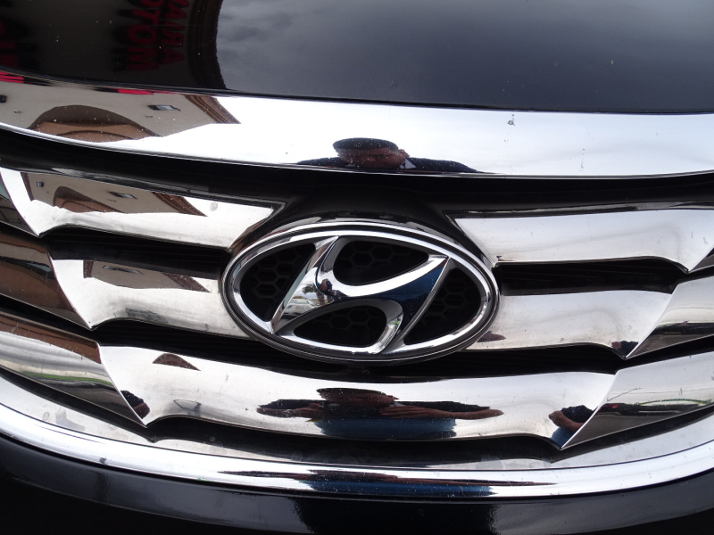 Hyundai Sonata 2011 price $9,999