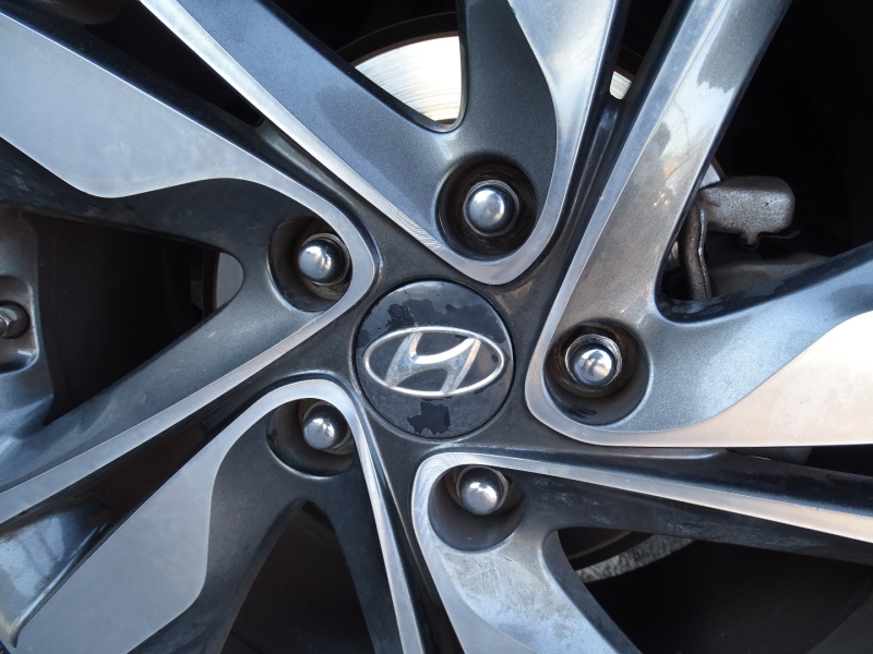 Hyundai Elantra 2014 price $8,999