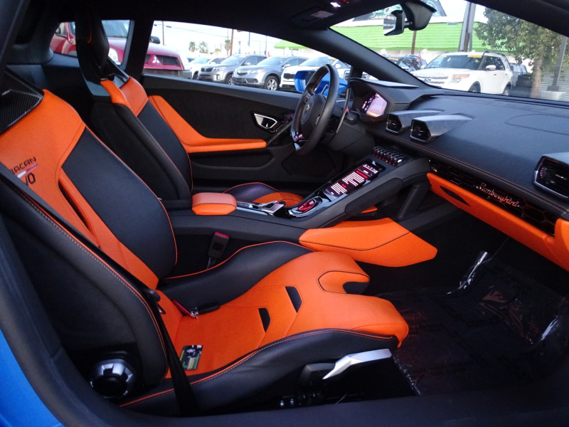 Lamborghini Huracan EVO 2020 price $259,999