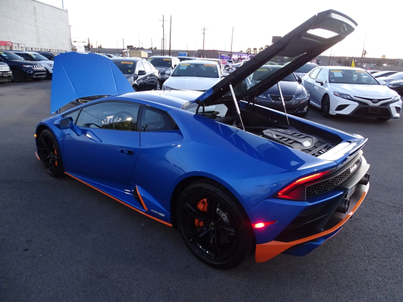 Lamborghini Huracan EVO 2020 price $259,999