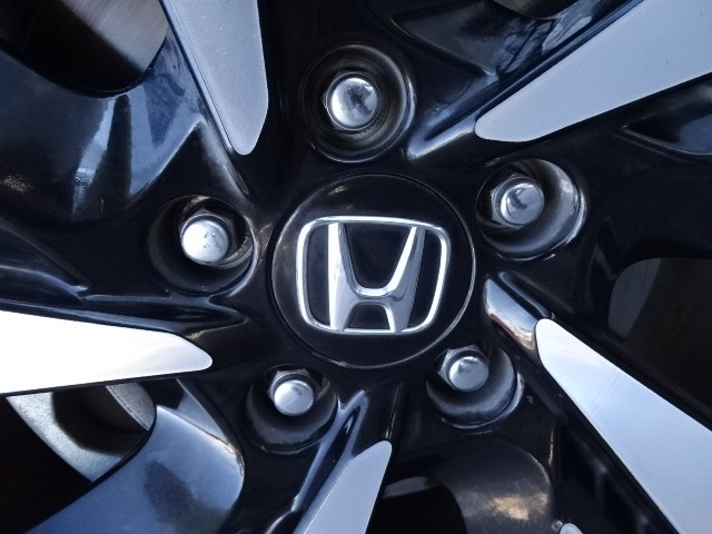Honda CR-V 2016 price $18,999