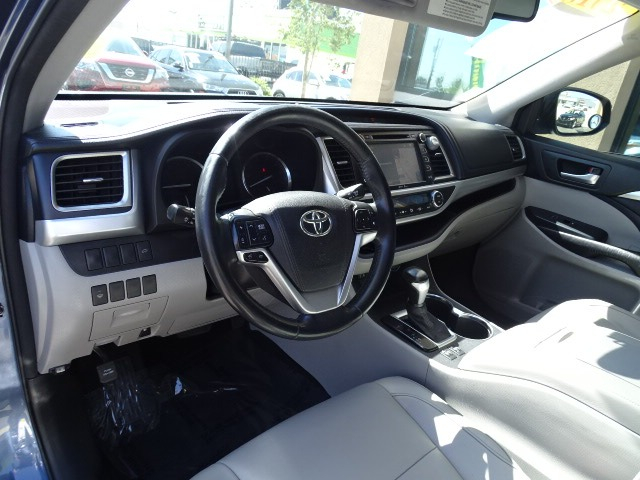 Toyota Highlander 2015 price $14,999
