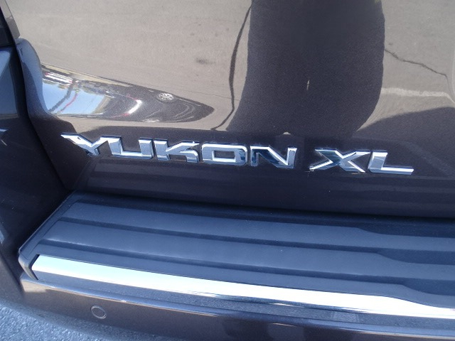 GMC Yukon XL 2016 price $21,999