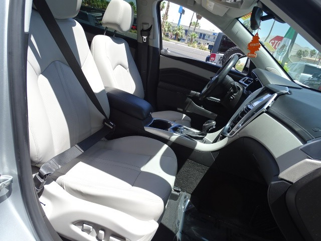 Cadillac SRX 2013 price $12,999