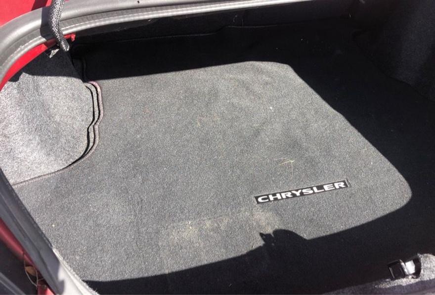 Chrysler 200 2013 price $6,499