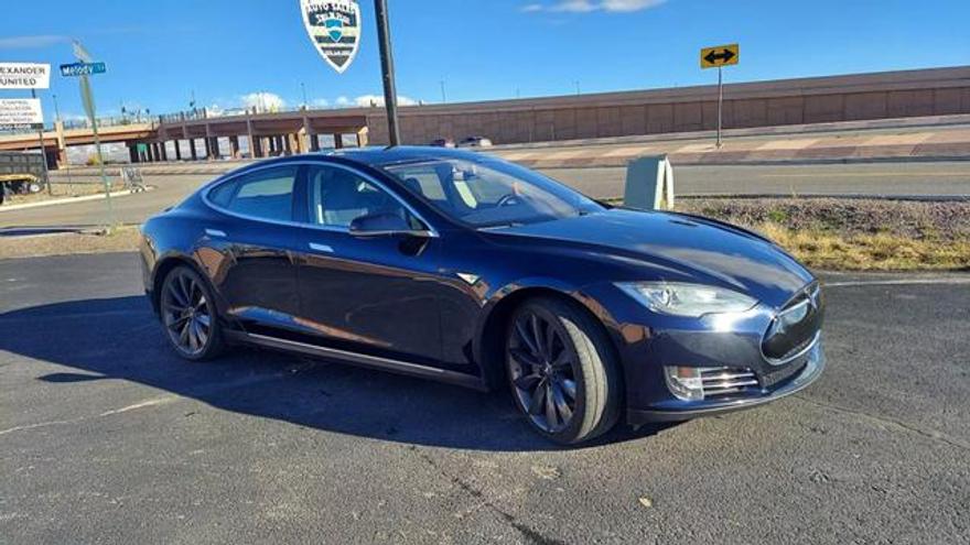 Tesla Model S 2013 price $22,055