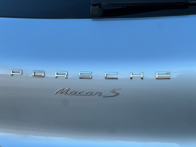 Porsche Macan 2015 price $20,777