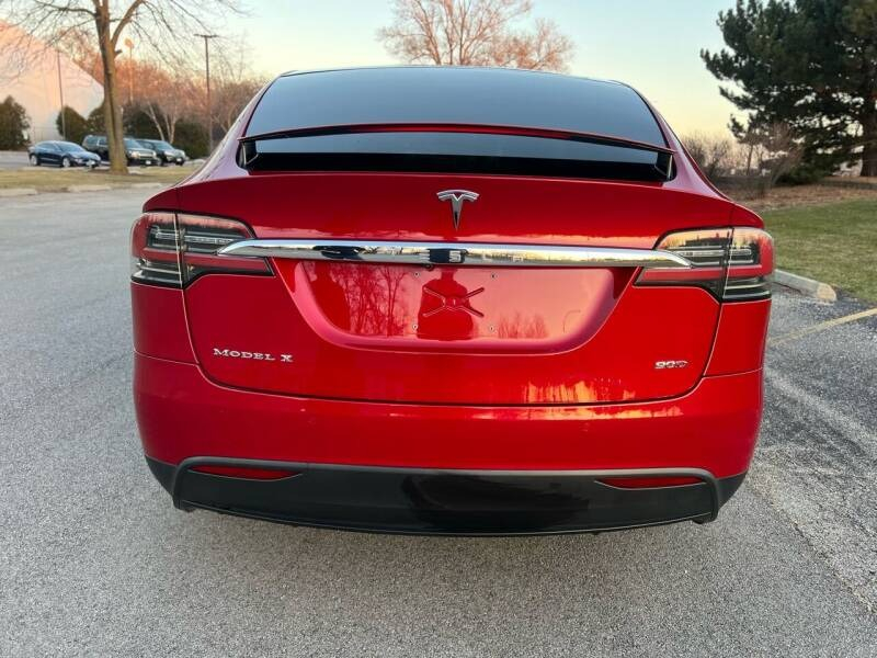 Tesla Model X 2017 price $26,991