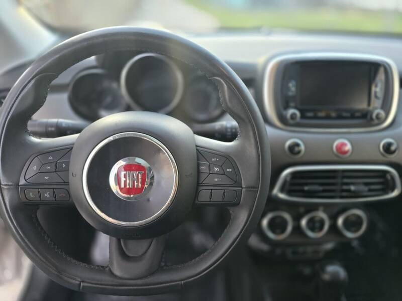Fiat 500X 2016 price $12,777