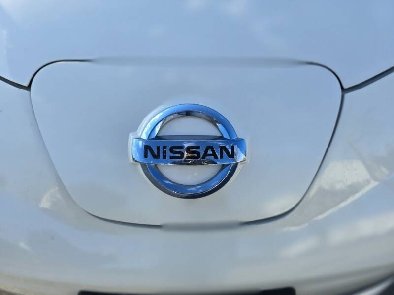 Nissan LEAF 2015 price $7,495