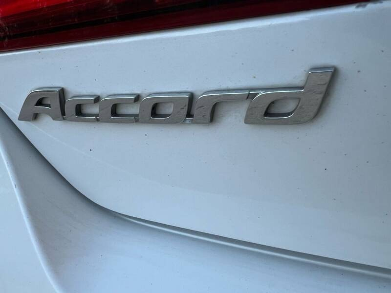 Honda Accord Sedan 2016 price $12,991